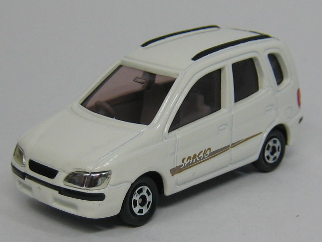 トヨタ　カローラ　スパシオ-1