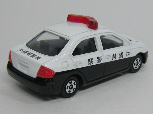 トヨタ　プリウス　ＰＣ（沖縄県警察）-2
