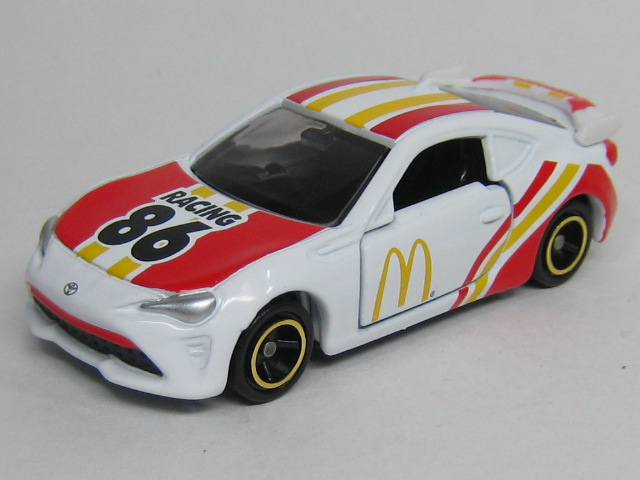 トヨタ　８６　マクドナルドレーシングカー