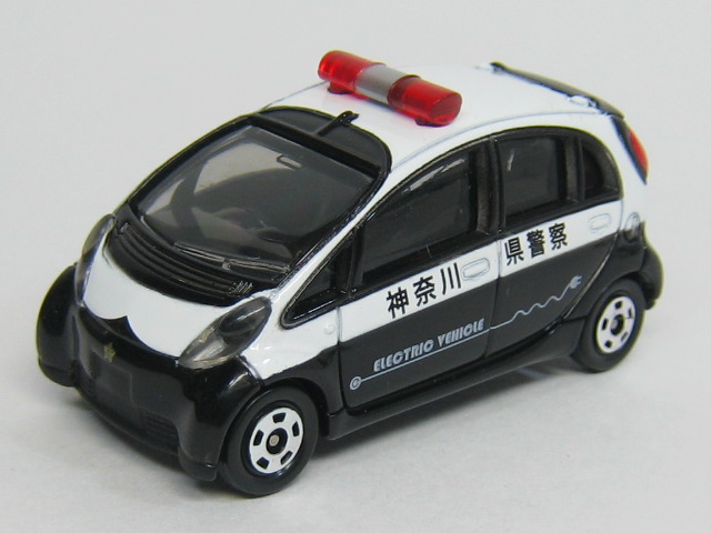 三菱　アイ・ミーヴ　ＰＣ（神奈川県警察）-1