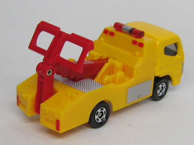 三菱ふそう　キャンター　レッカー車-2