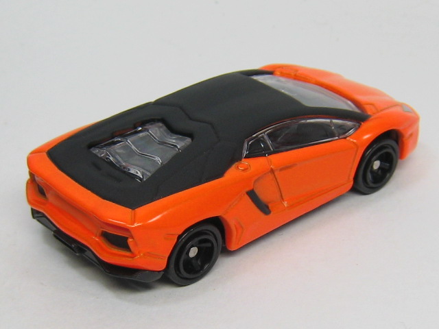ランボルギーニ　アヴェンタドール　ＬＰ７００－４-2