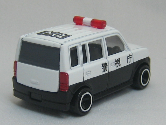 トヨタ　ｂＢ　パトカー／警視庁-2
