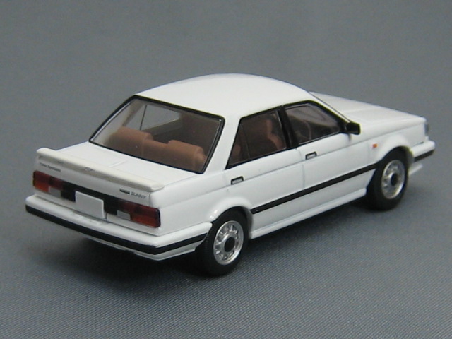 日産　サニー　１５００　ターボスーパーサルーン-2