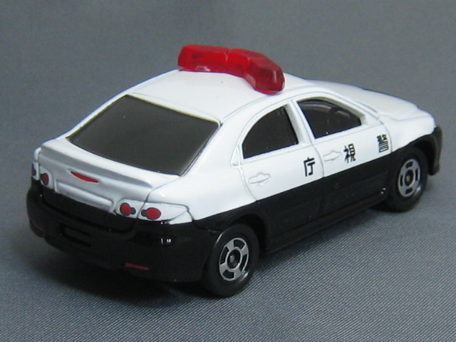 マツダ　アテンザ　パトカー（警視庁）-2