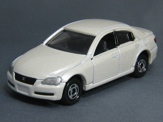 トヨタ　マークＸ