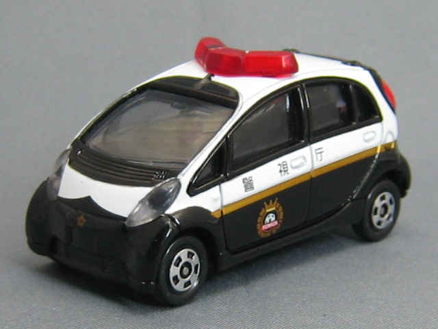 三菱　ｉ　パトカー（警視庁）-1