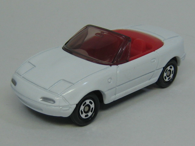 マツダ　ユーノスロードスター　ＮＡ　トミカ缶