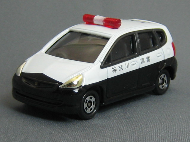 ホンダ　フィット　パトカー（神奈川県警）