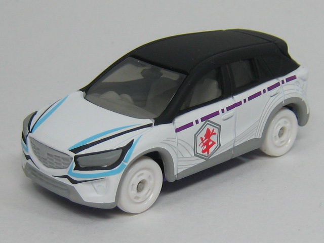 マツダ　ＣＸ－５　傾きものトミカ-1