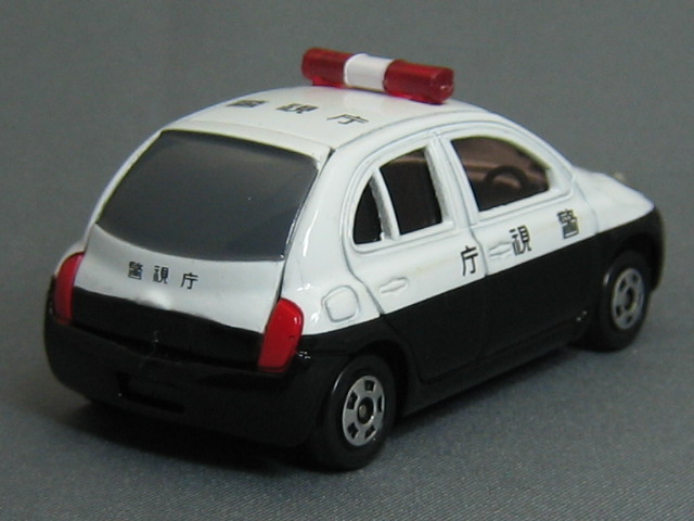 日産　マーチ　パトカー（警視庁）-2