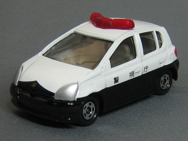トヨタ　ヴィッツ　パトカー（警視庁）