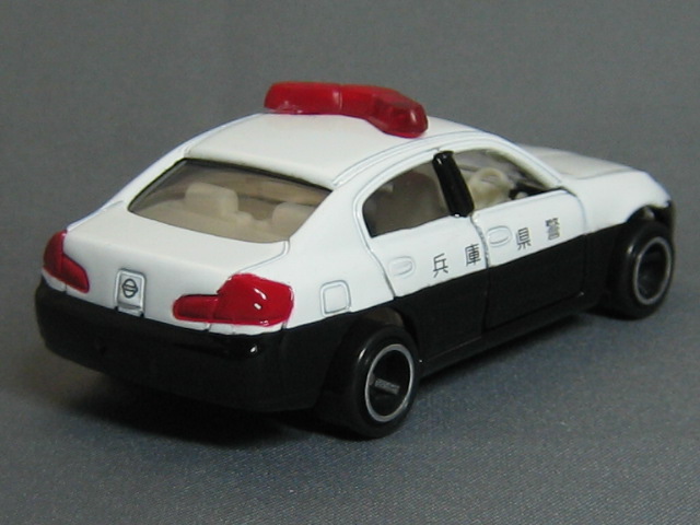 日産　スカイライン　パトロールカー（兵庫県警）-2