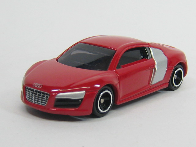 アウディ　Ｒ８-1